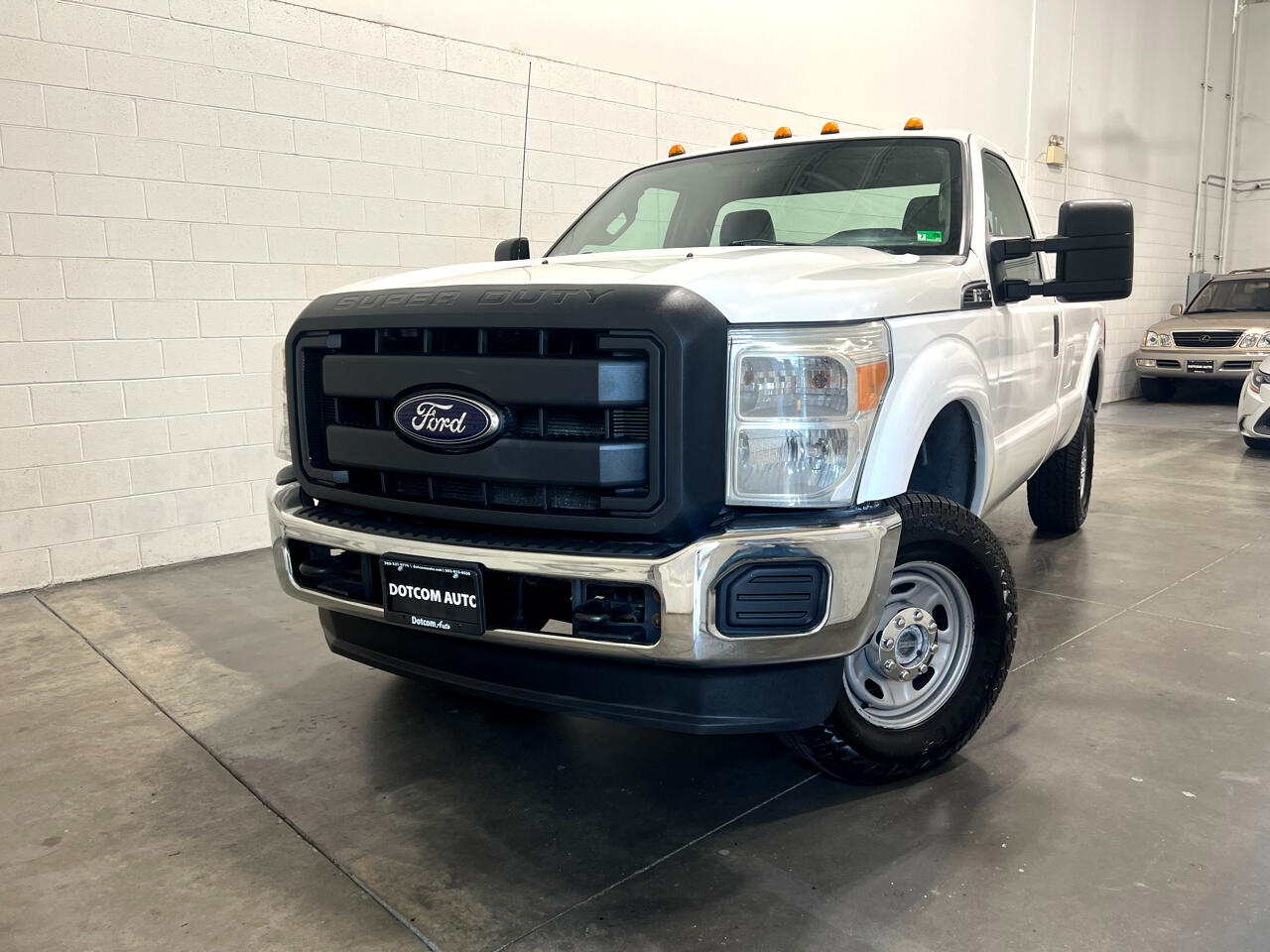 2012 Ford F-250 XLT photo 2