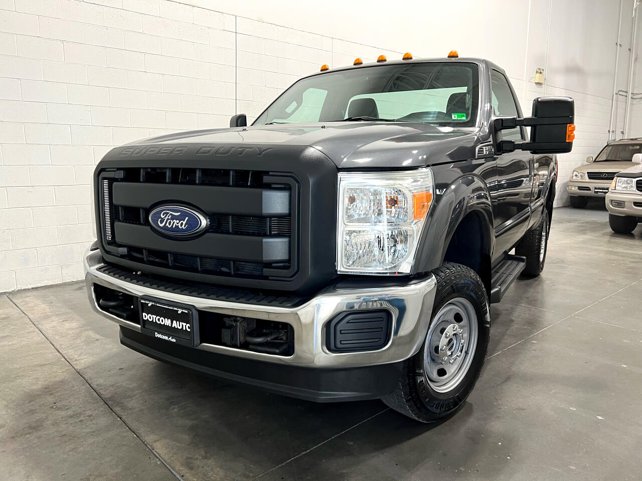 2015 Ford F-250 XLT photo 2