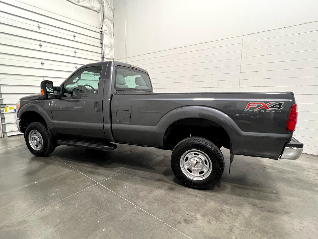 2015 Ford F-250 XLT photo 4