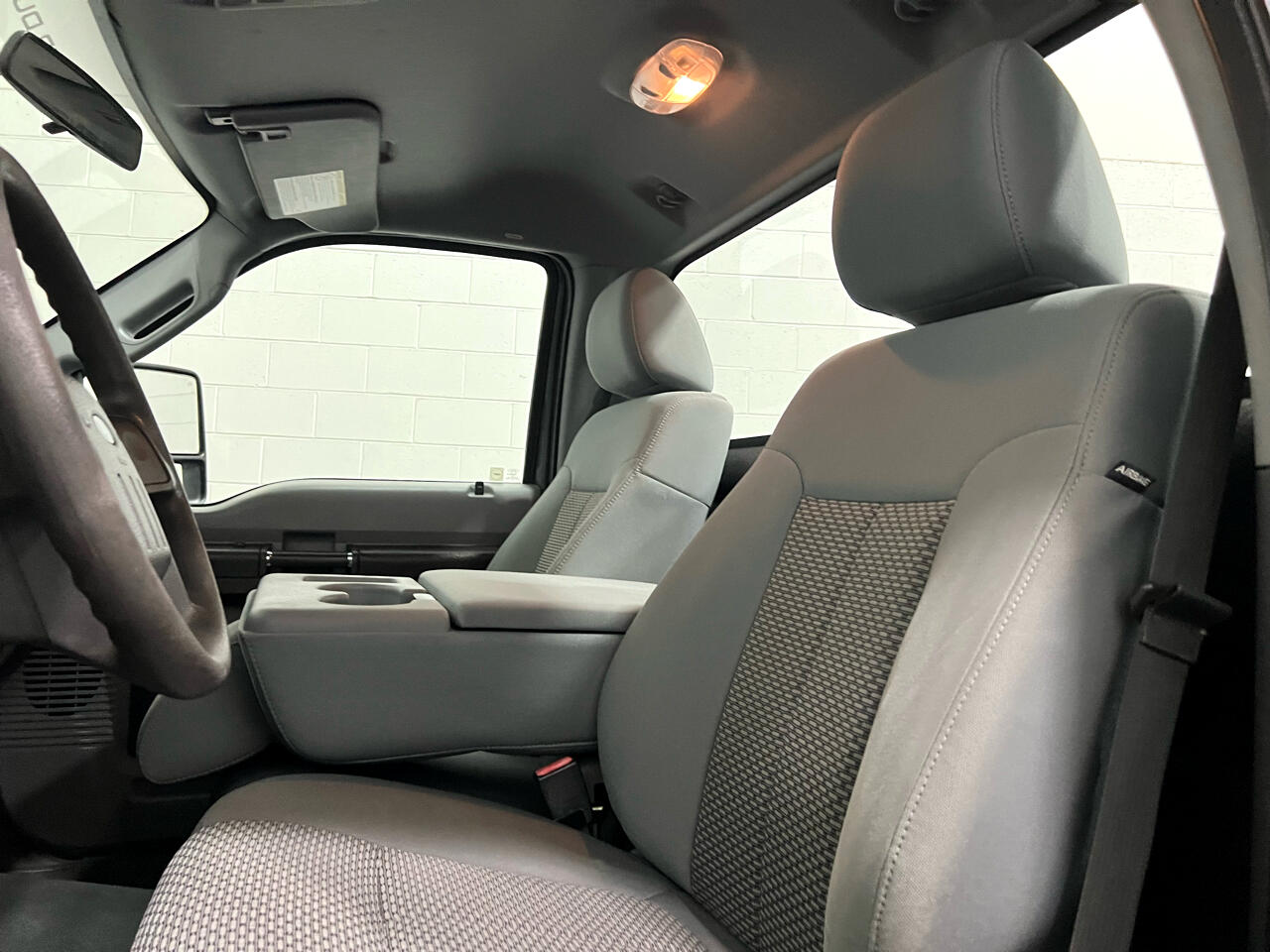 2015 Ford F-250 XLT photo 24