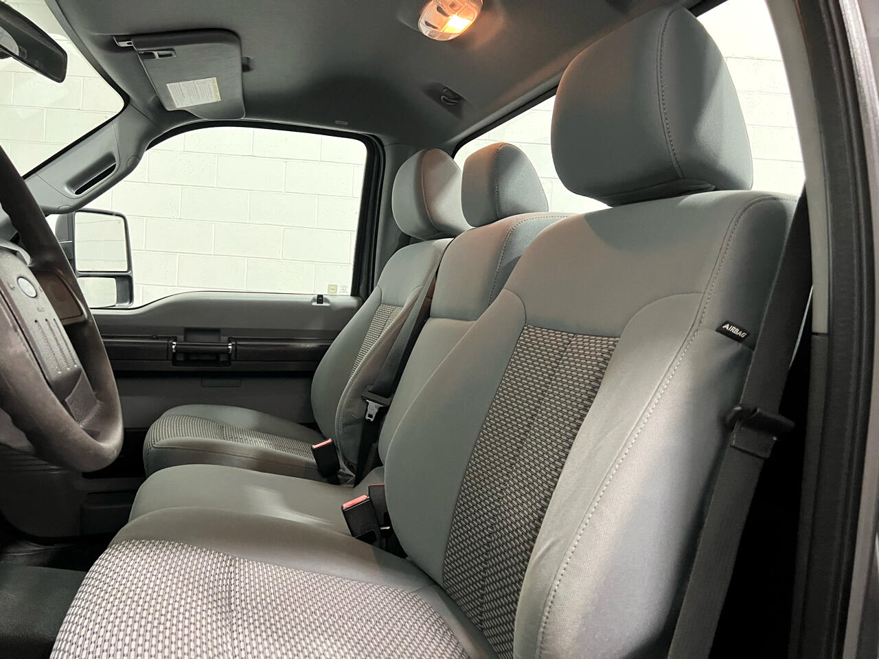 2015 Ford F-250 XLT photo 26
