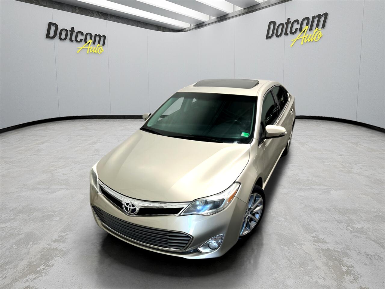 2014 Toyota Avalon XLE Touring's photo