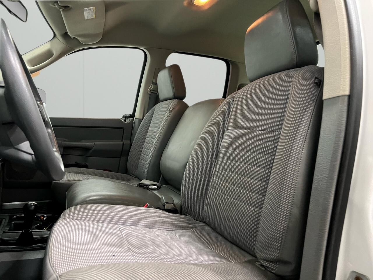 Dodge Ram 3500 ST Quad Cab LWB 4WD DRW 2008