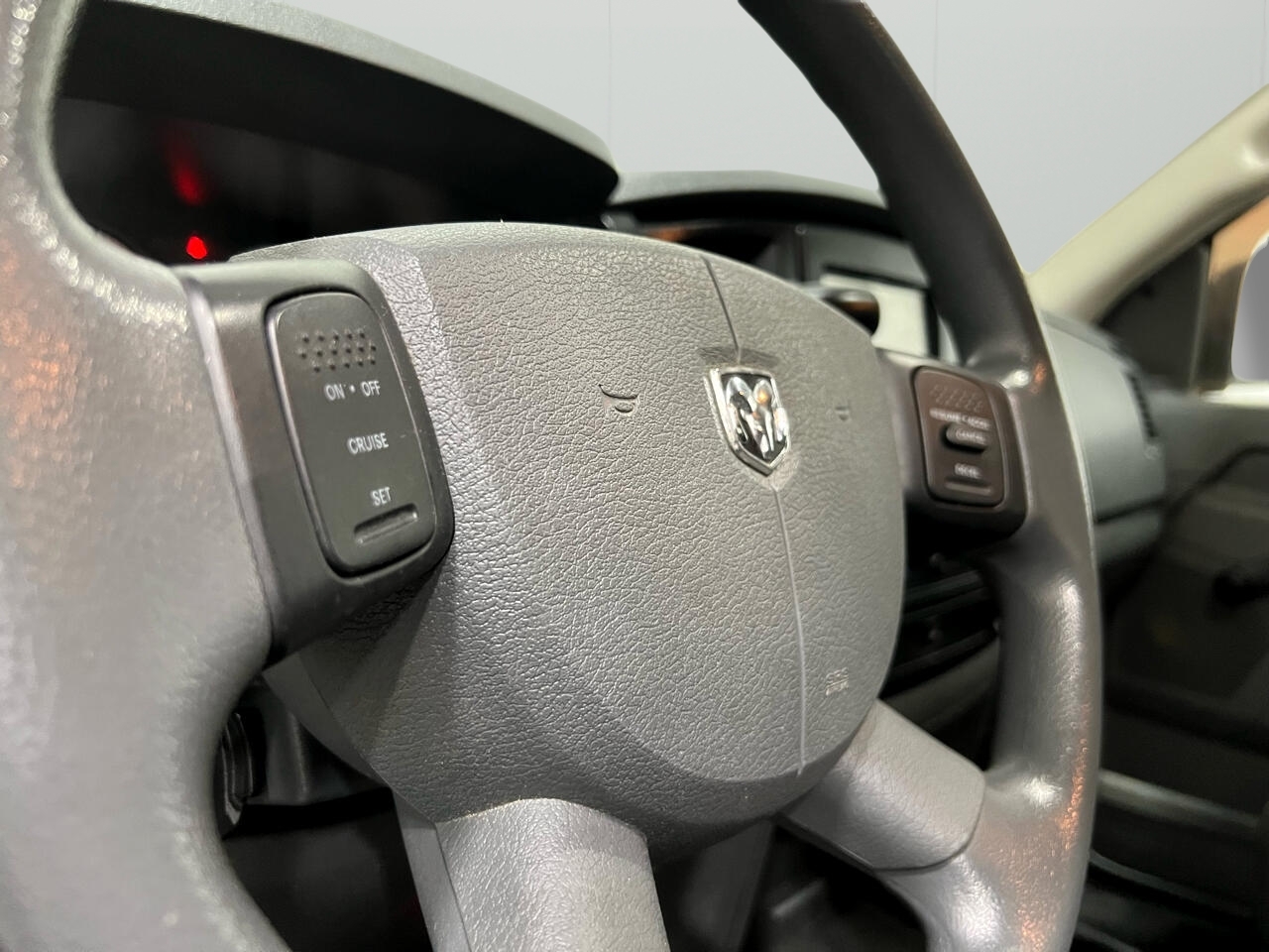 Dodge Ram 3500 ST Quad Cab LWB 4WD DRW 2008