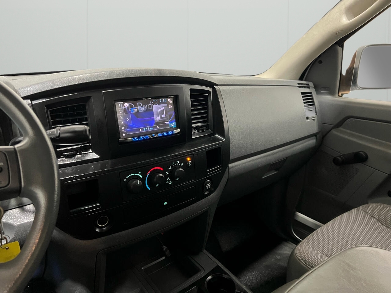 Dodge Ram 3500 ST Quad Cab LWB 4WD DRW 2008