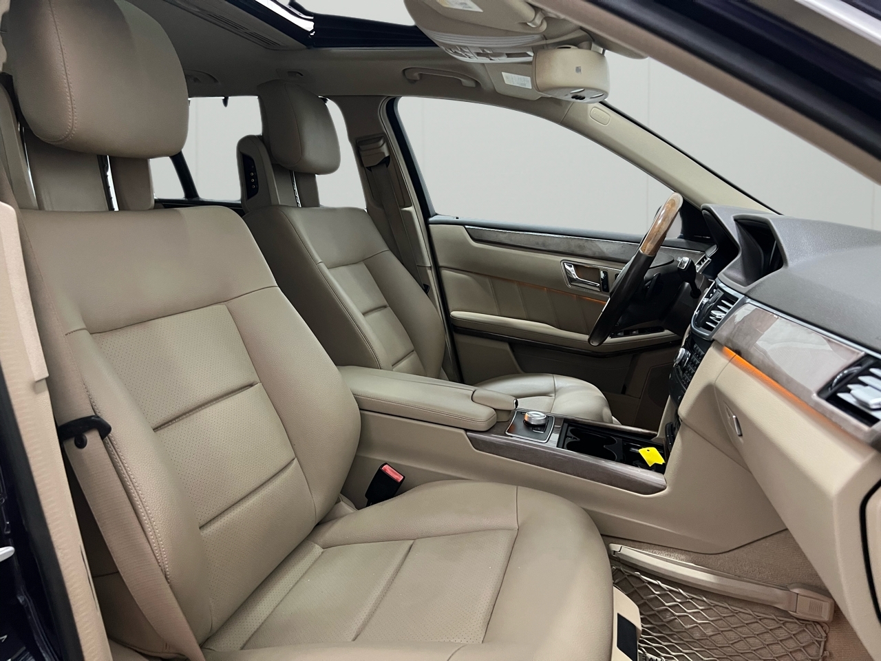 Mercedes-Benz E-Class Wagon E350 4Matic 2011