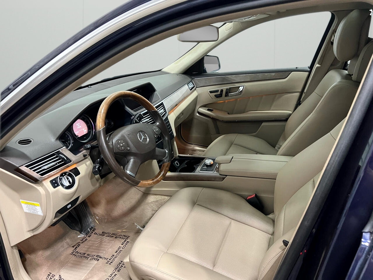 Mercedes-Benz E-Class Wagon E350 4Matic 2011