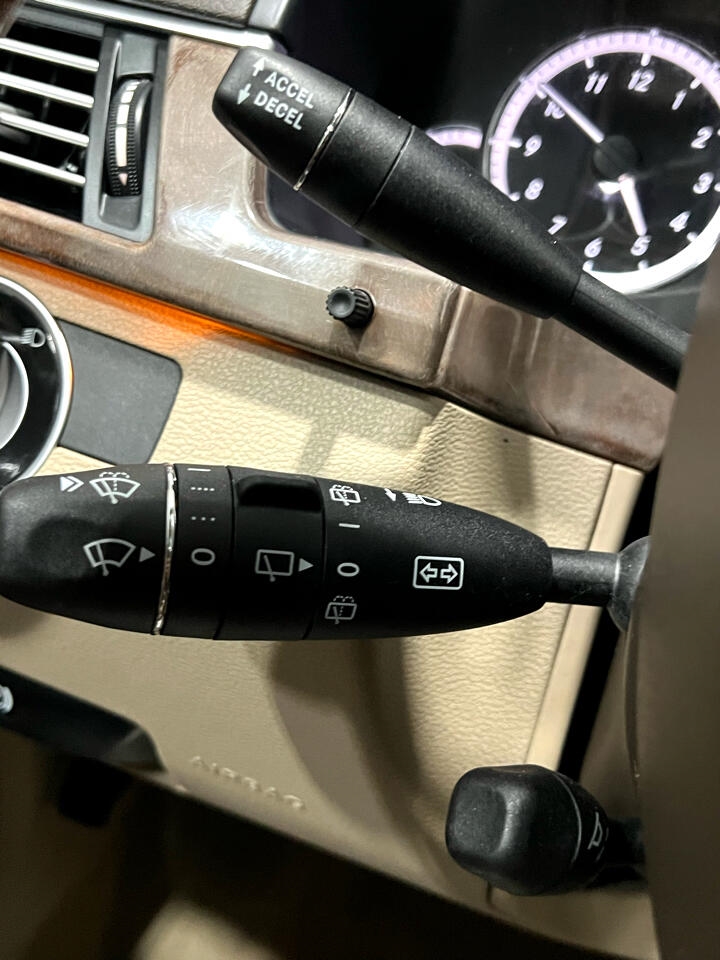 Mercedes-Benz E-Class Wagon E350 4Matic 2011