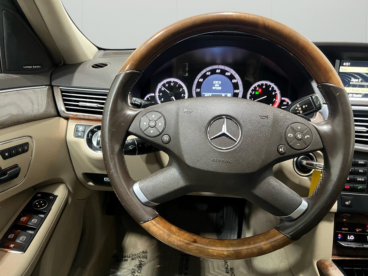 Mercedes-Benz E-Class Wagon E350 4Matic 2011