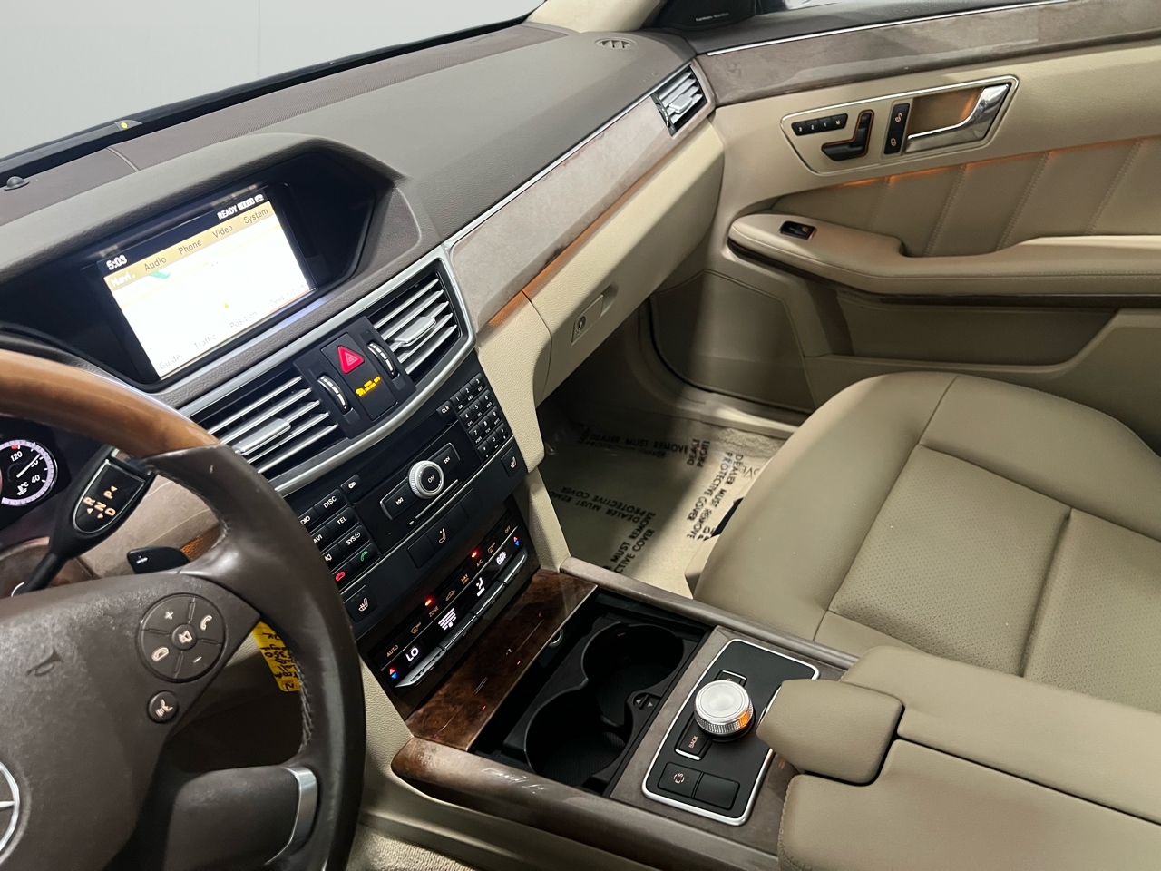 Mercedes-Benz E-Class Wagon E350 4Matic 2011