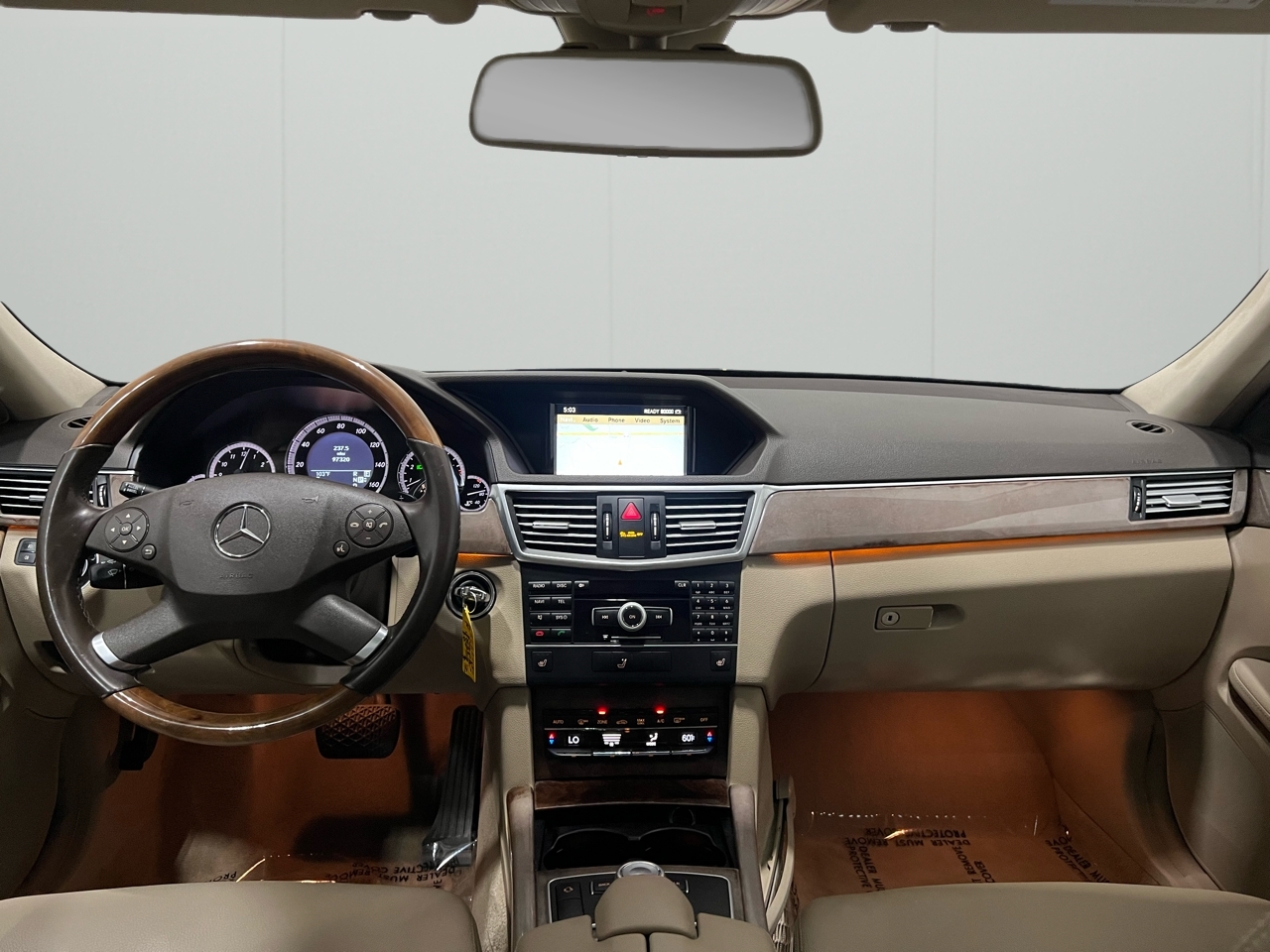 Mercedes-Benz E-Class Wagon E350 4Matic 2011