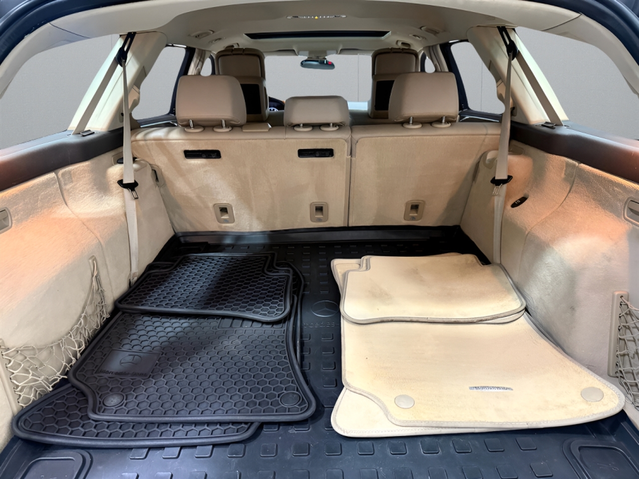 Mercedes-Benz E-Class Wagon E350 4Matic 2011