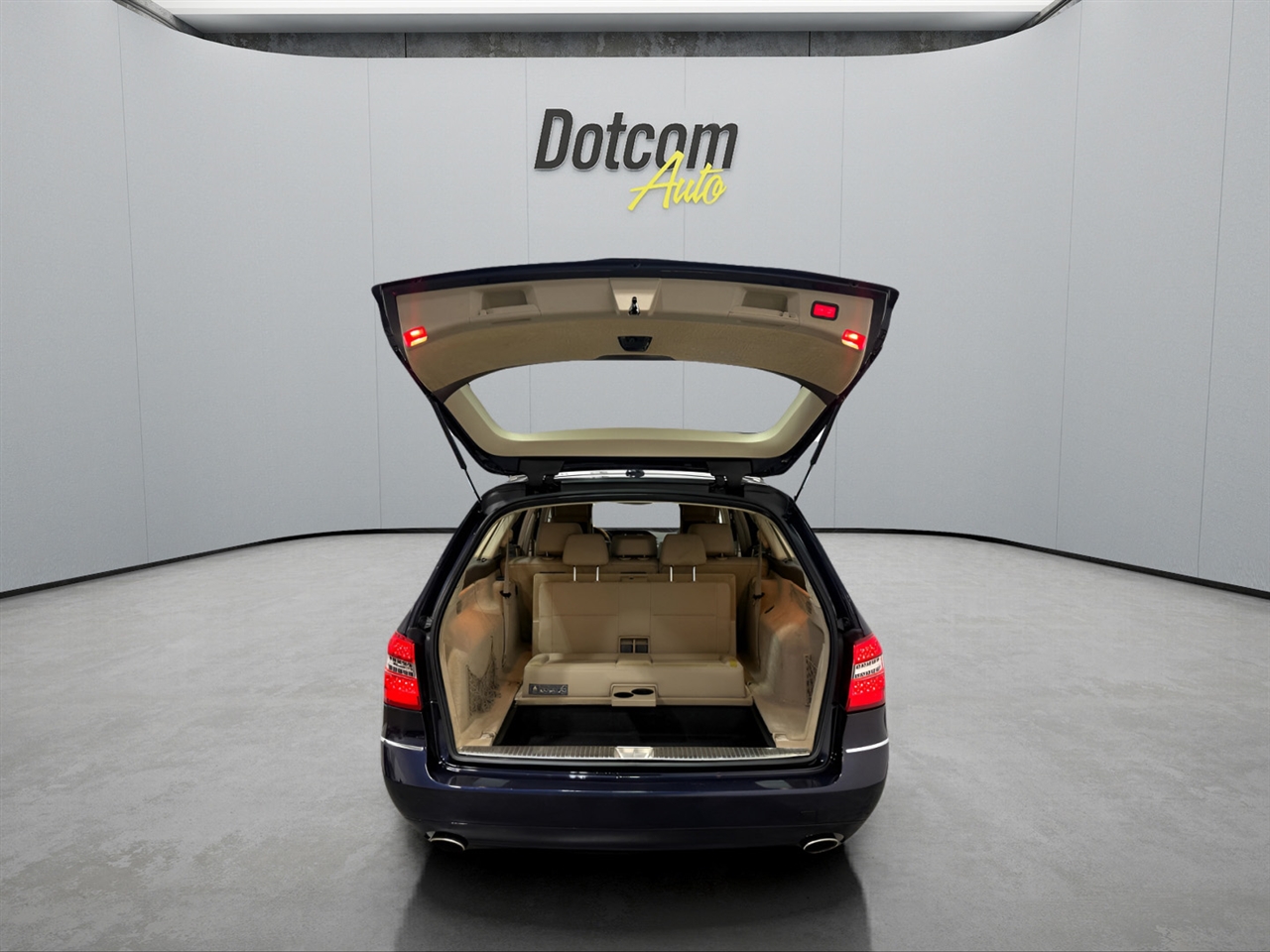 Mercedes-Benz E-Class Wagon E350 4Matic 2011