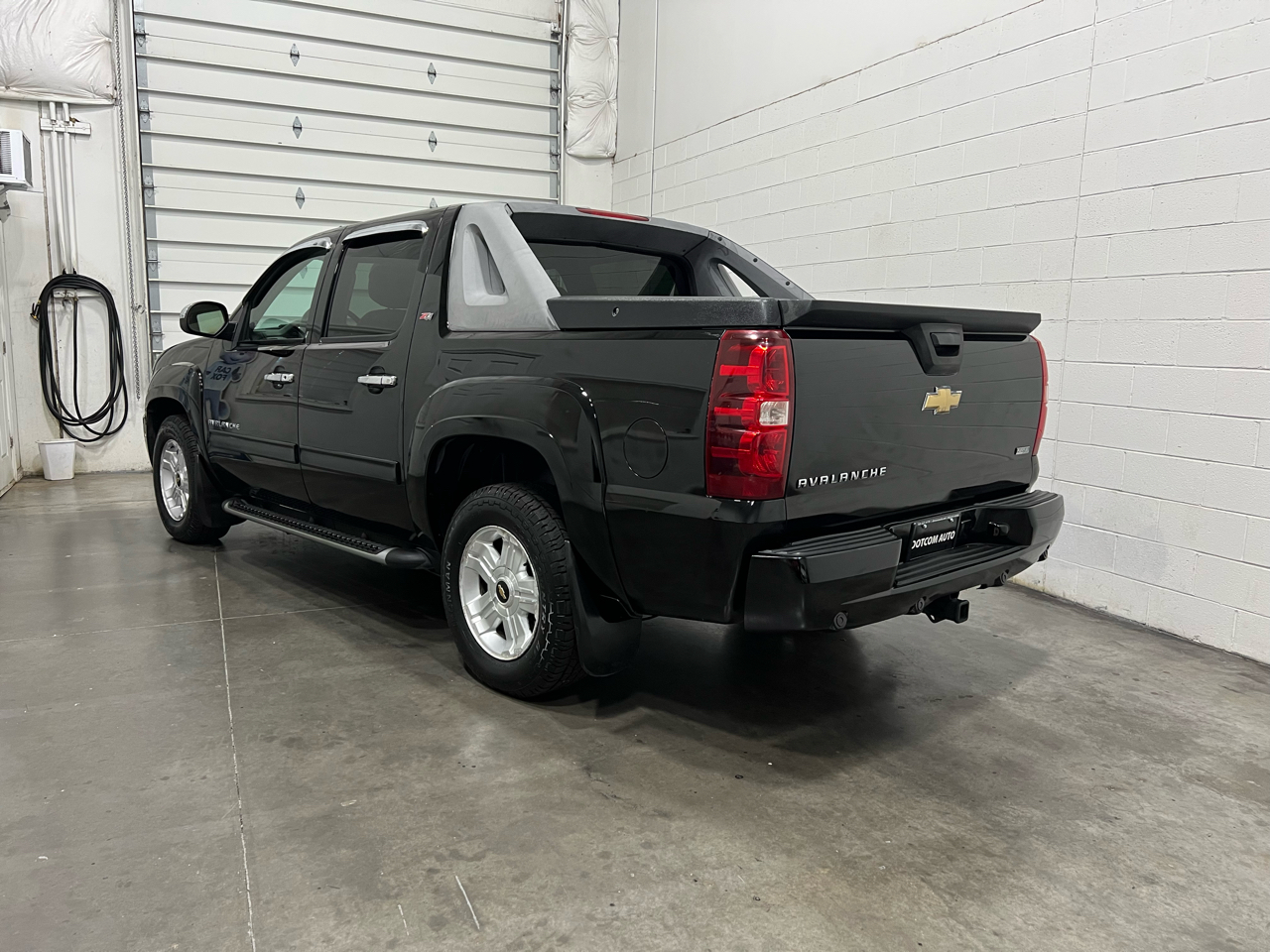 Chevrolet Avalanche LT 4WD 2010 Chevrolet Avalanche LT 4WD 2010