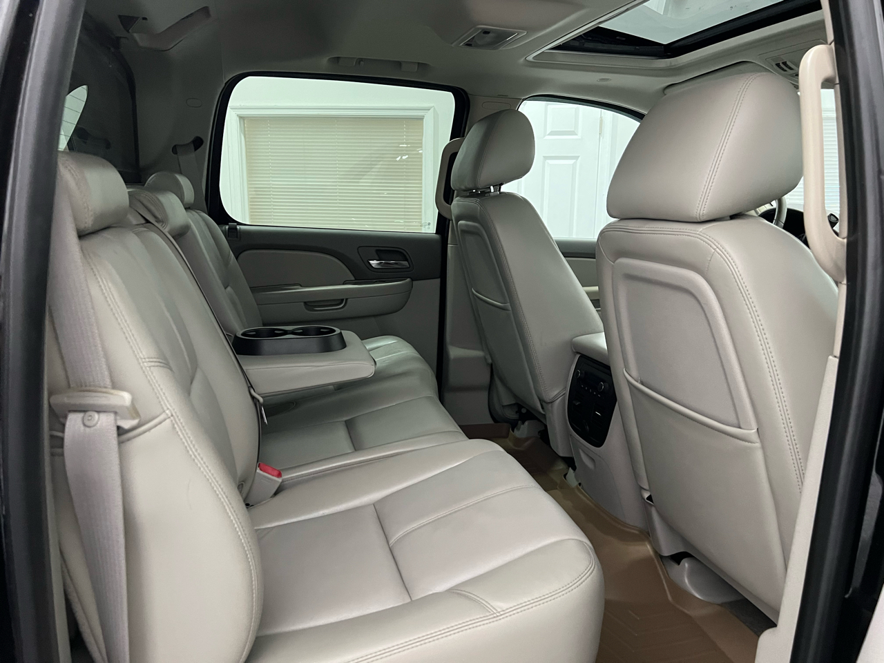 Chevrolet Avalanche LT 4WD 2010 Chevrolet Avalanche LT 4WD 2010