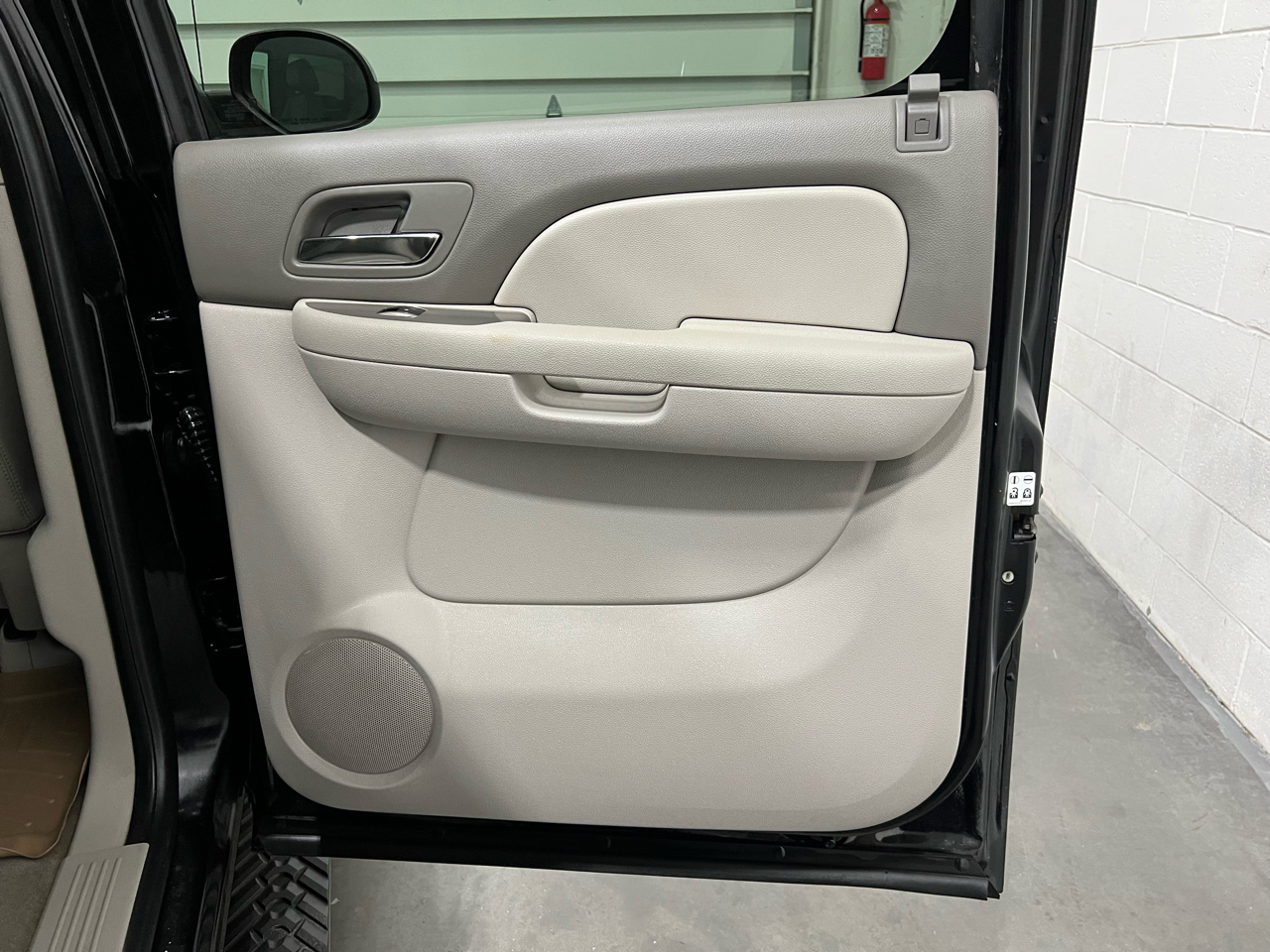 Chevrolet Avalanche LT 4WD 2010 Chevrolet Avalanche LT 4WD 2010