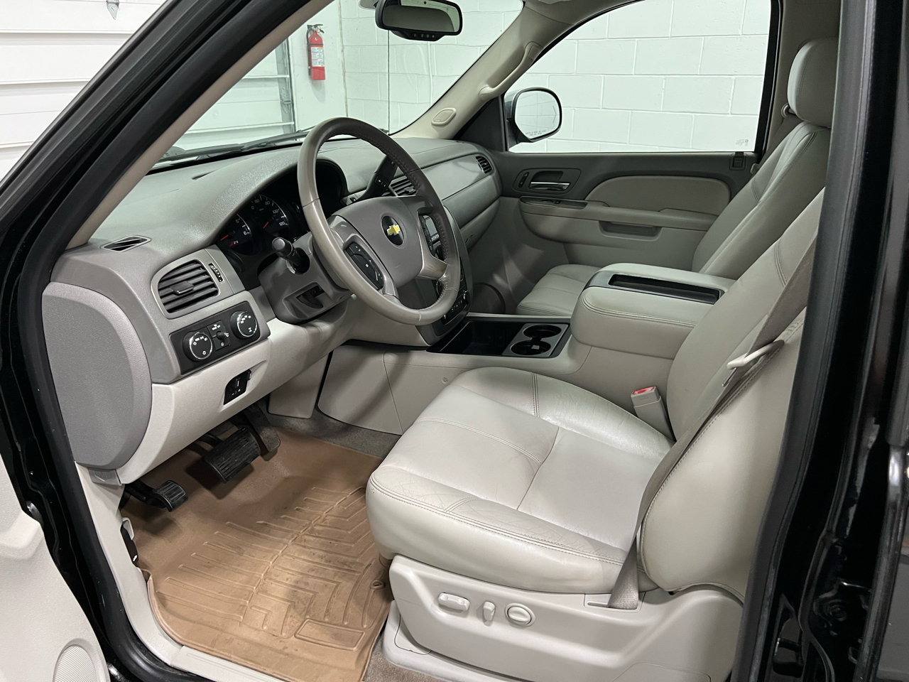 Chevrolet Avalanche LT 4WD 2010 Chevrolet Avalanche LT 4WD 2010