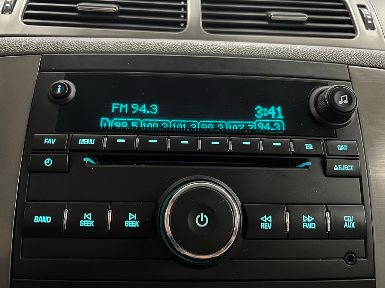 Chevrolet Avalanche LT 4WD 2010 Chevrolet Avalanche LT 4WD 2010