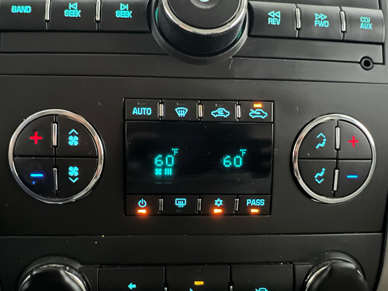 Chevrolet Avalanche LT 4WD 2010 Chevrolet Avalanche LT 4WD 2010