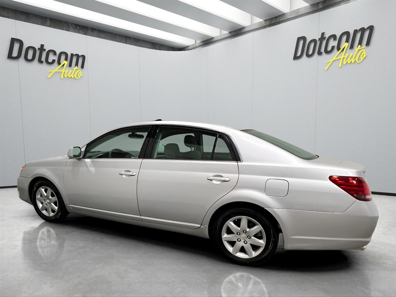 Toyota Avalon XLS 2008