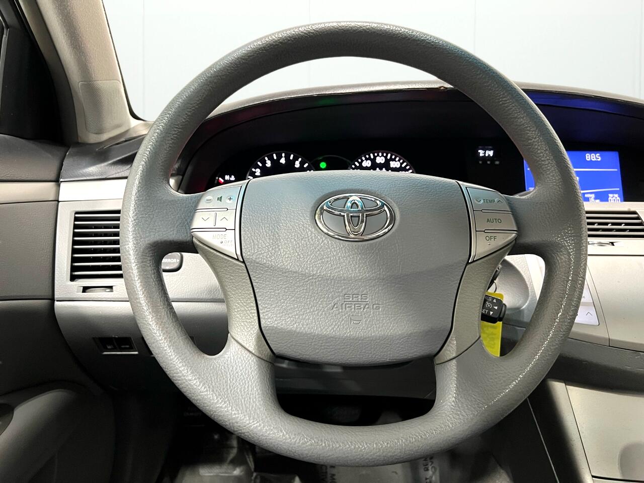 Toyota Avalon XLS 2008