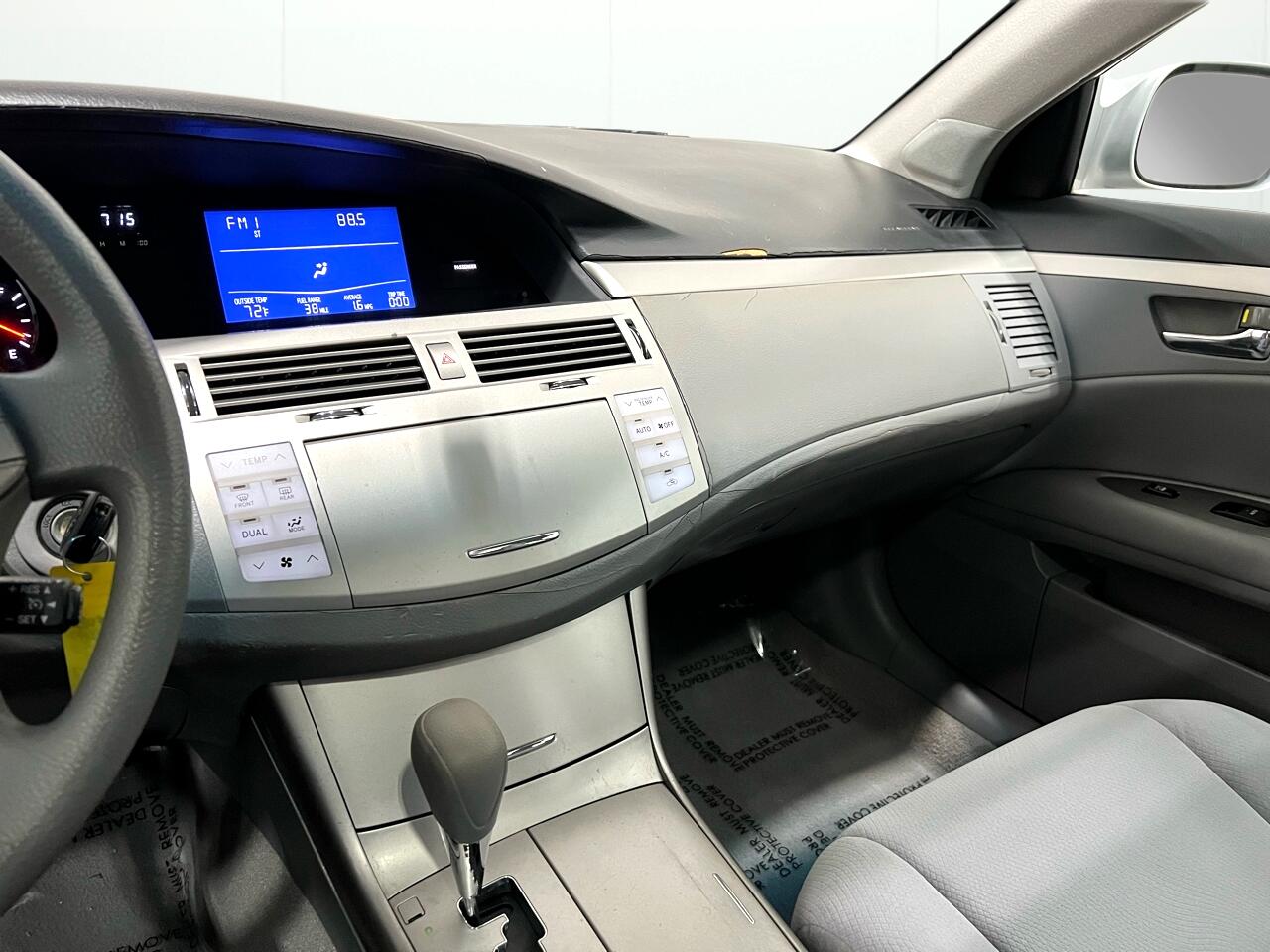 Toyota Avalon XLS 2008