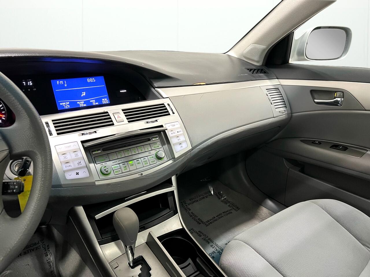 Toyota Avalon XLS 2008