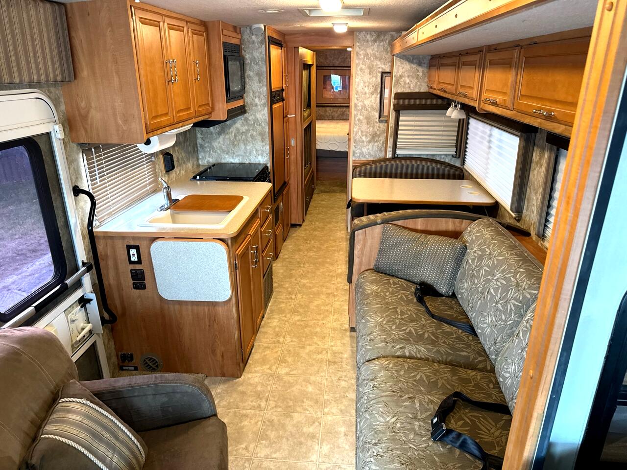 Ford Stripped Chassis Motorhome  2007