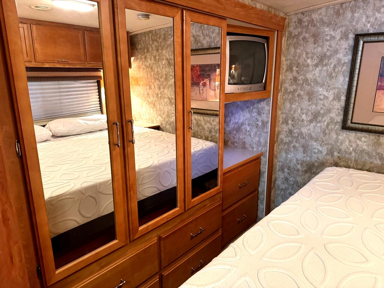 Ford Stripped Chassis Motorhome  2007