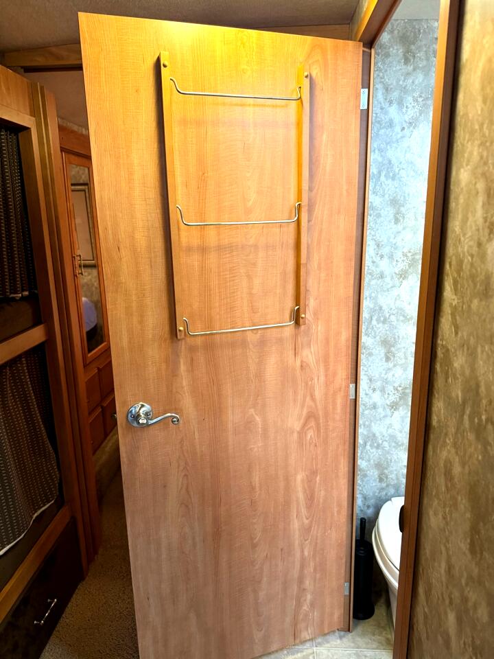 Ford Stripped Chassis Motorhome  2007