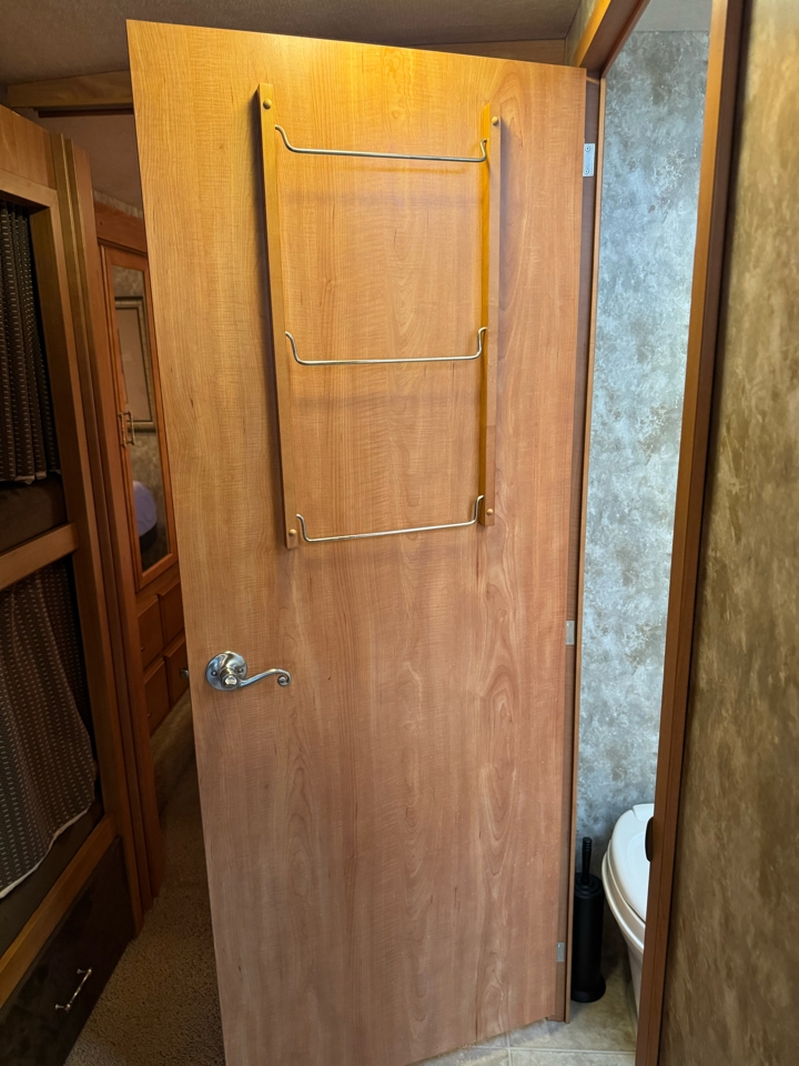 Ford Stripped Chassis Motorhome  2007