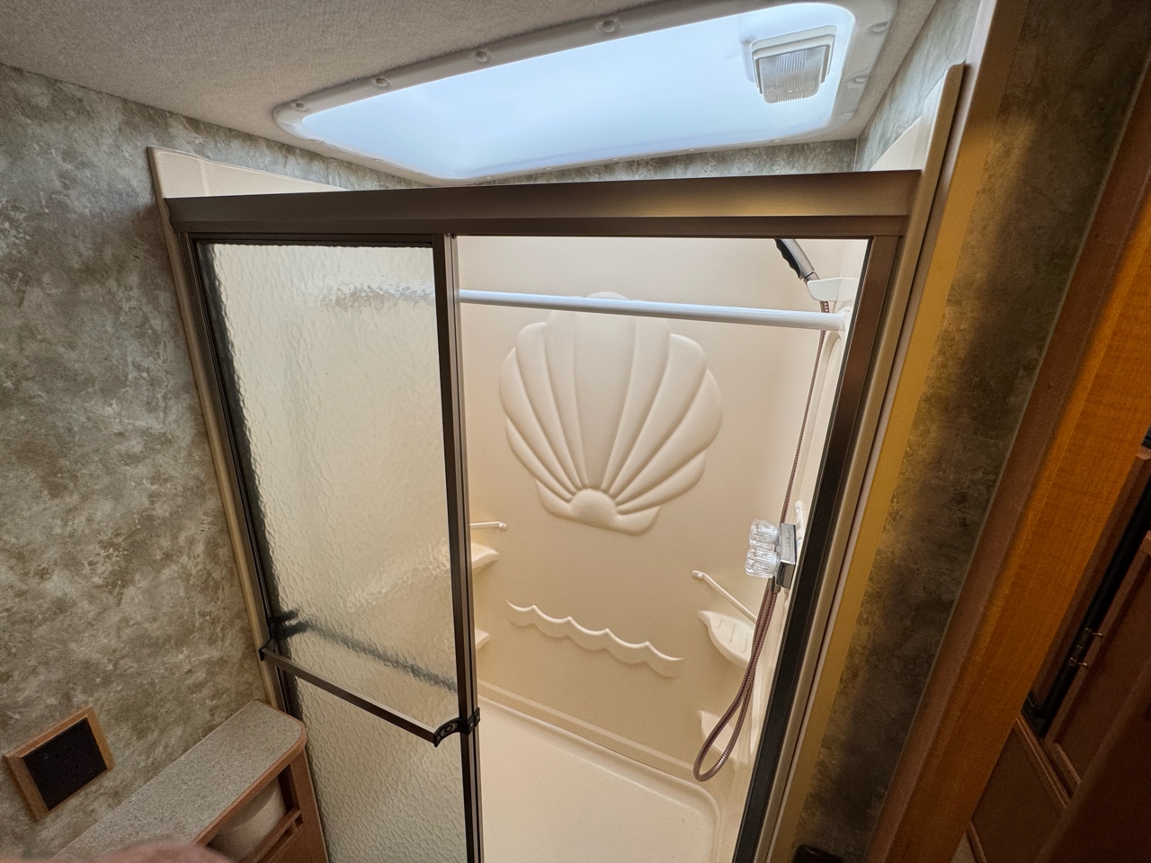 Ford Stripped Chassis Motorhome  2007