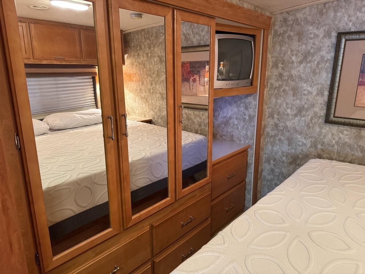 Ford Stripped Chassis Motorhome  2007