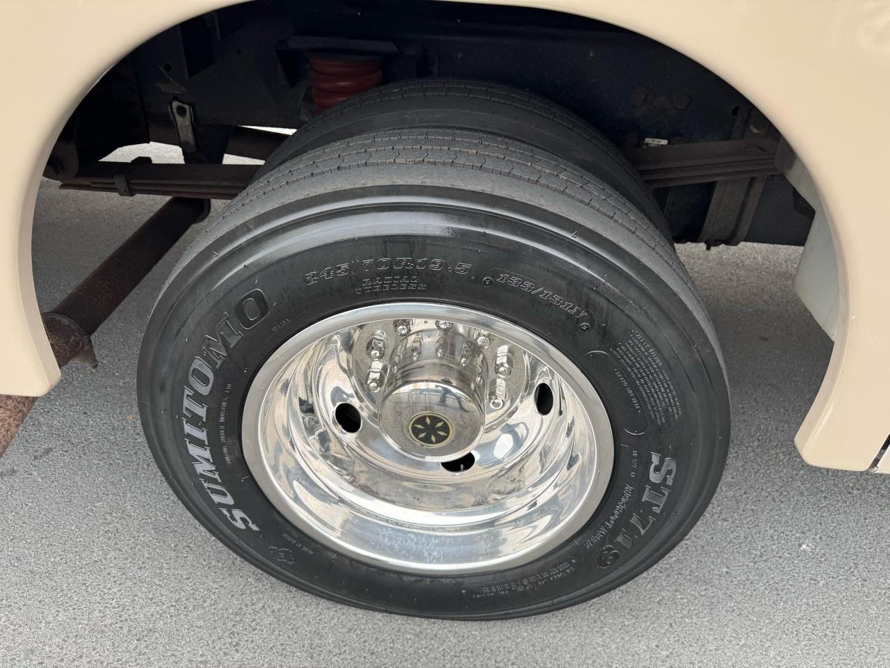 Ford Stripped Chassis Motorhome  2007