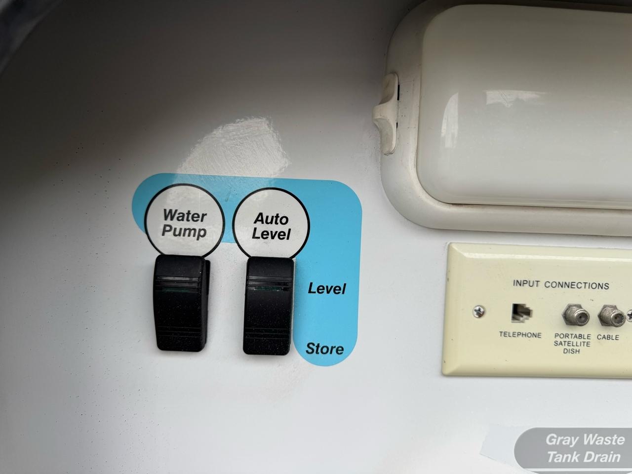 Ford Stripped Chassis Motorhome  2007