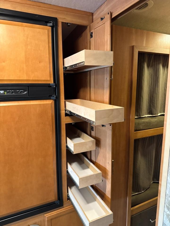 Ford Stripped Chassis Motorhome  2007