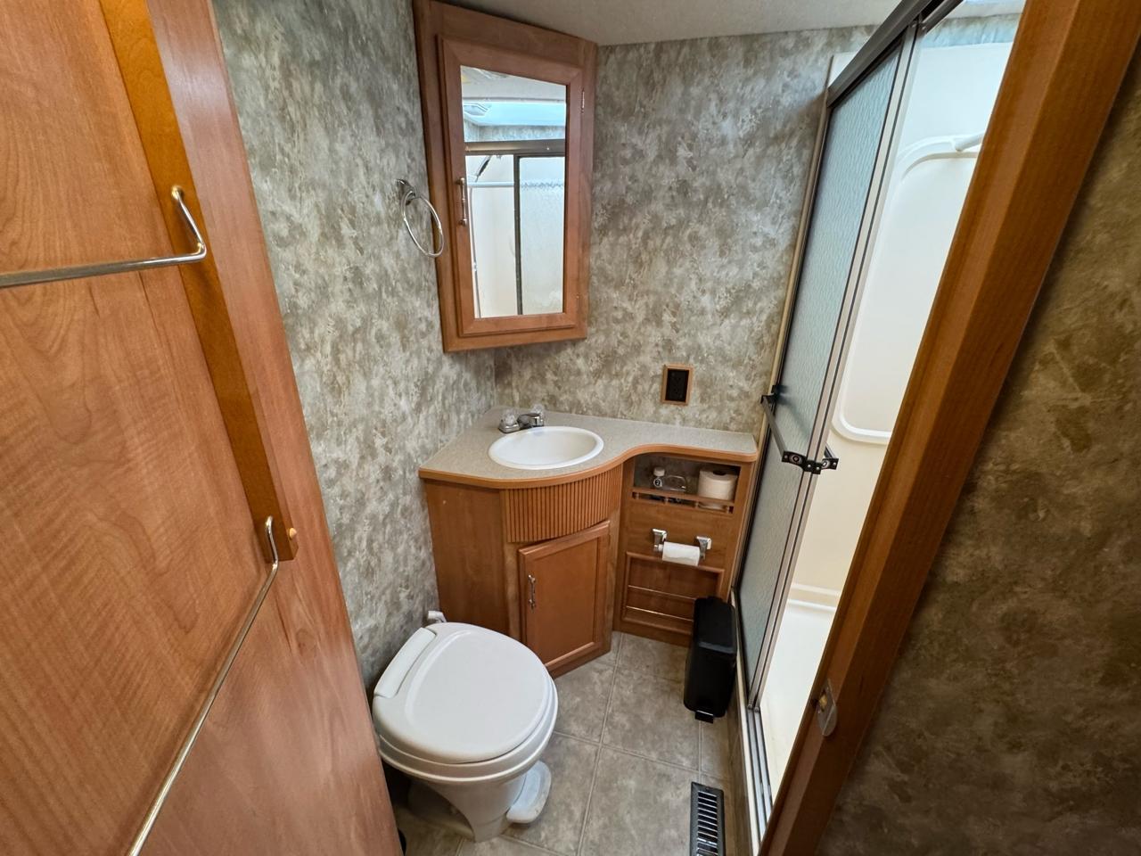 Ford Stripped Chassis Motorhome  2007