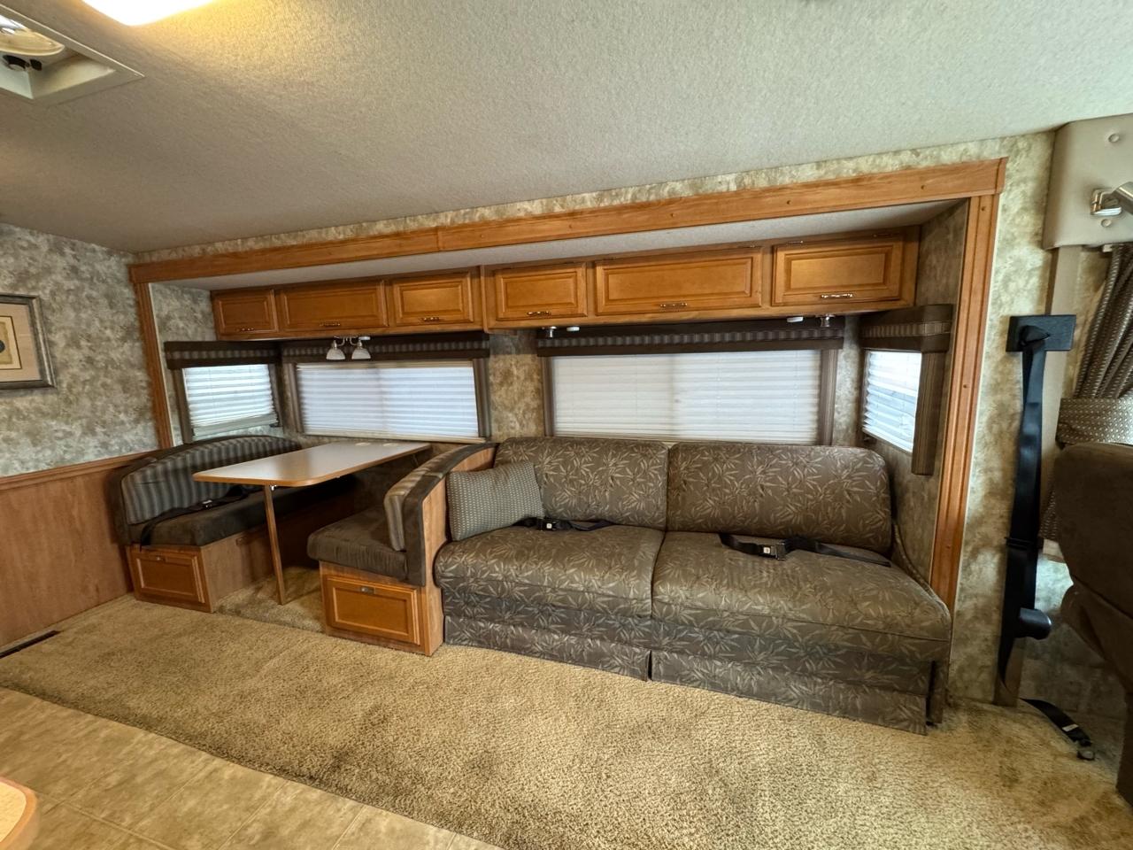 Ford Stripped Chassis Motorhome  2007