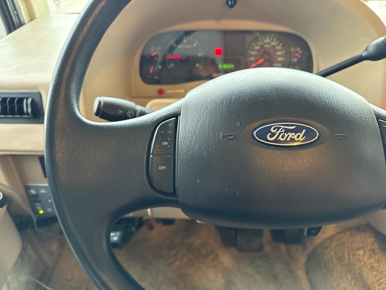 Ford Stripped Chassis Motorhome  2007