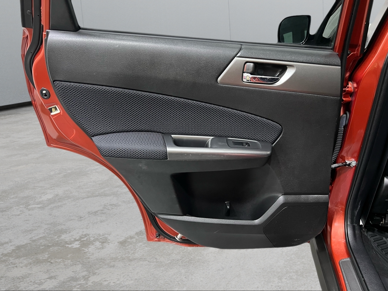 Subaru Forester 2.5X Premium 2011