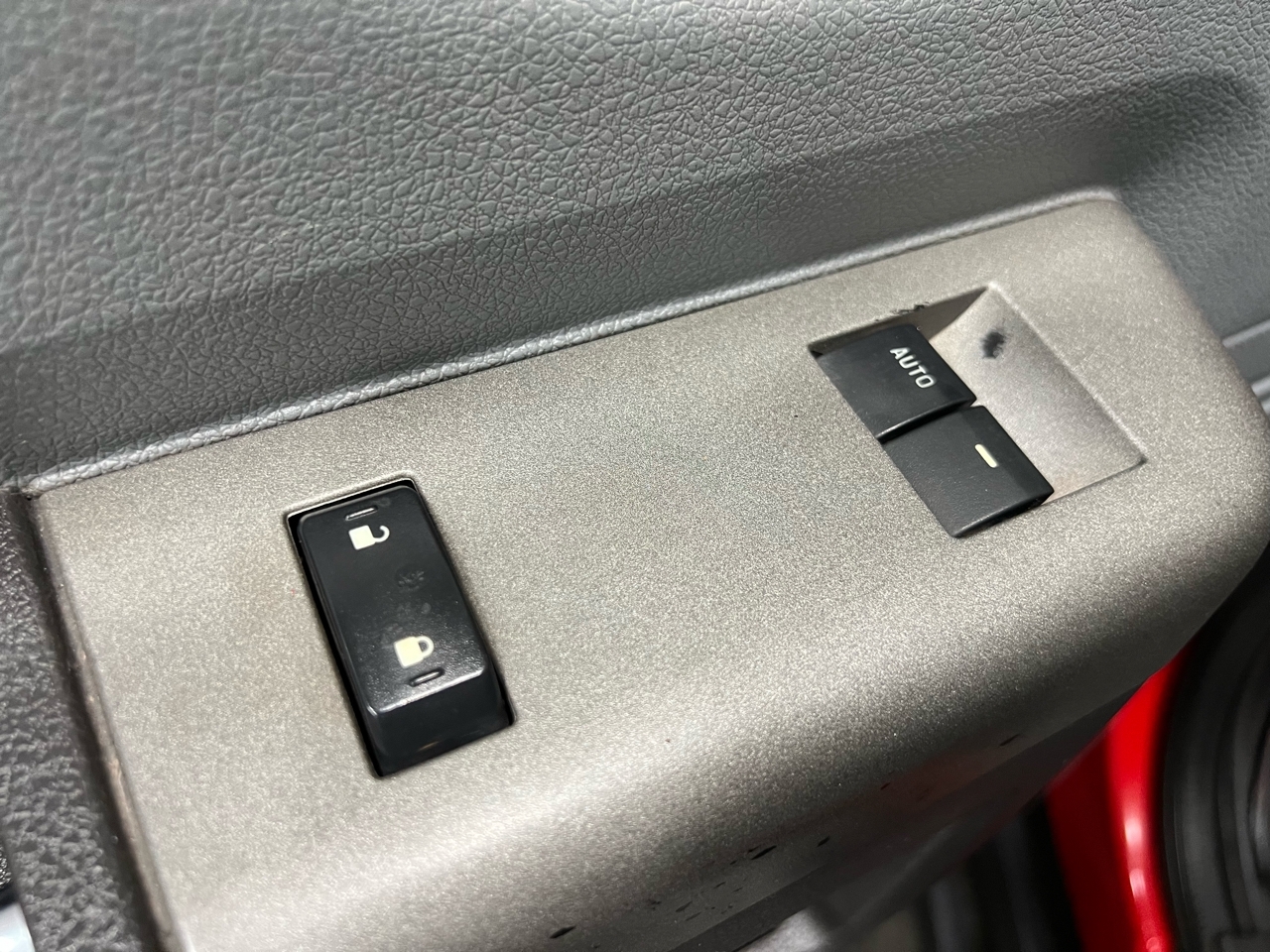 Ford F-350 SD XLT SuperCab Long Bed 4WD 2012