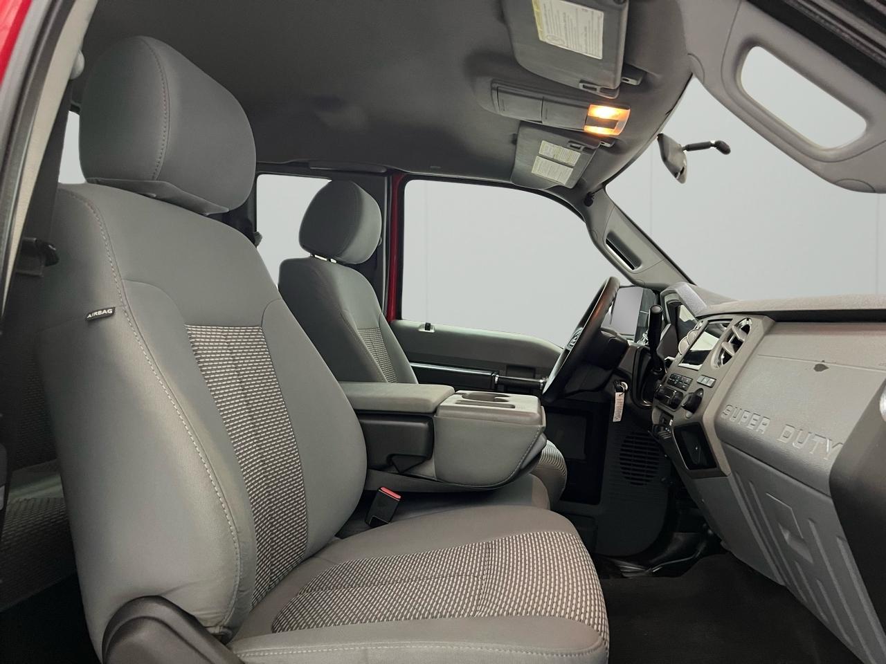 Ford F-350 SD XLT SuperCab Long Bed 4WD 2012