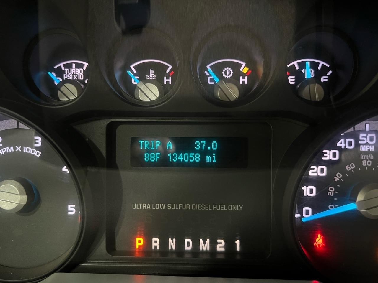 Ford F-350 SD XLT SuperCab Long Bed 4WD 2012