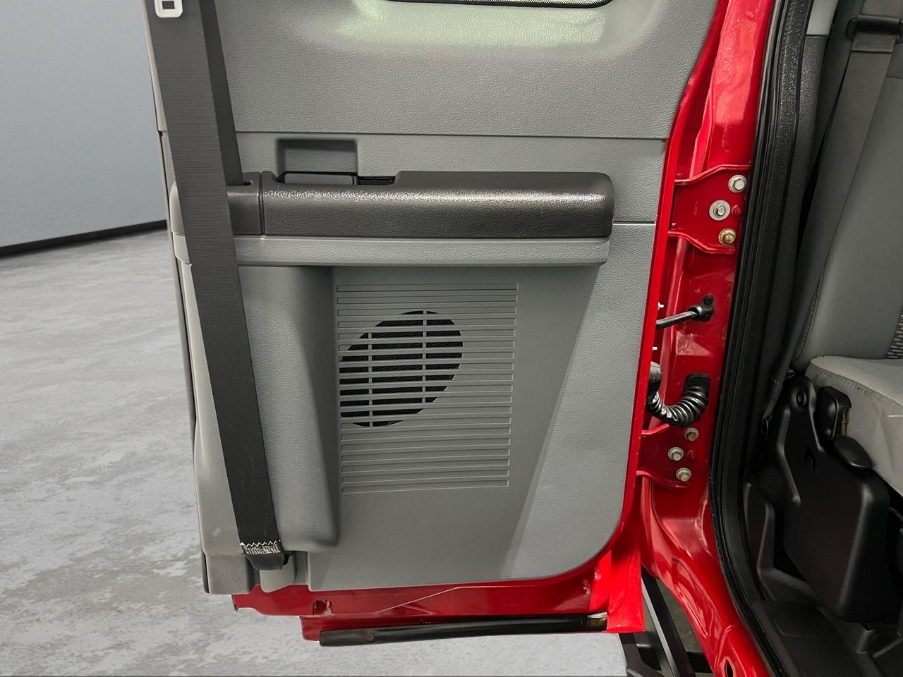 Ford F-350 SD XLT SuperCab Long Bed 4WD 2012