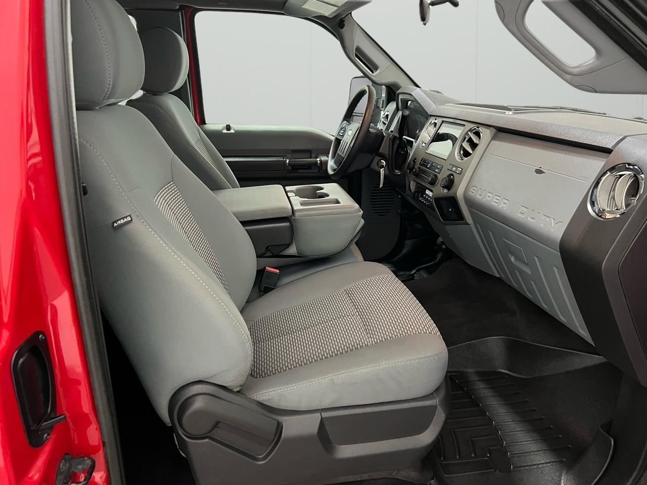 Ford F-350 SD XLT SuperCab Long Bed 4WD 2012