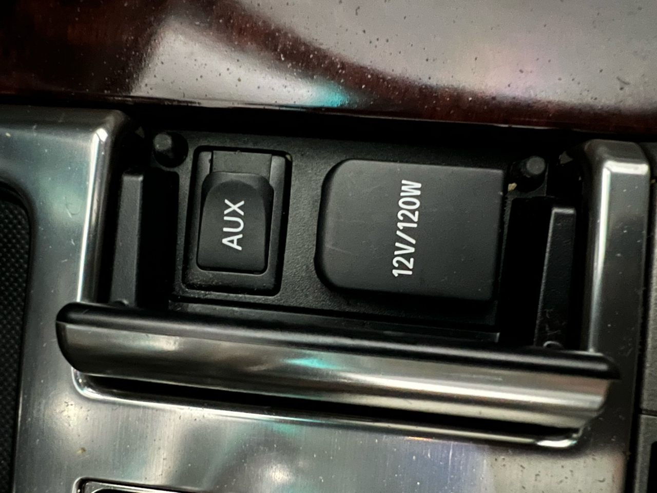 2009 Lexus LX 570 photo 69