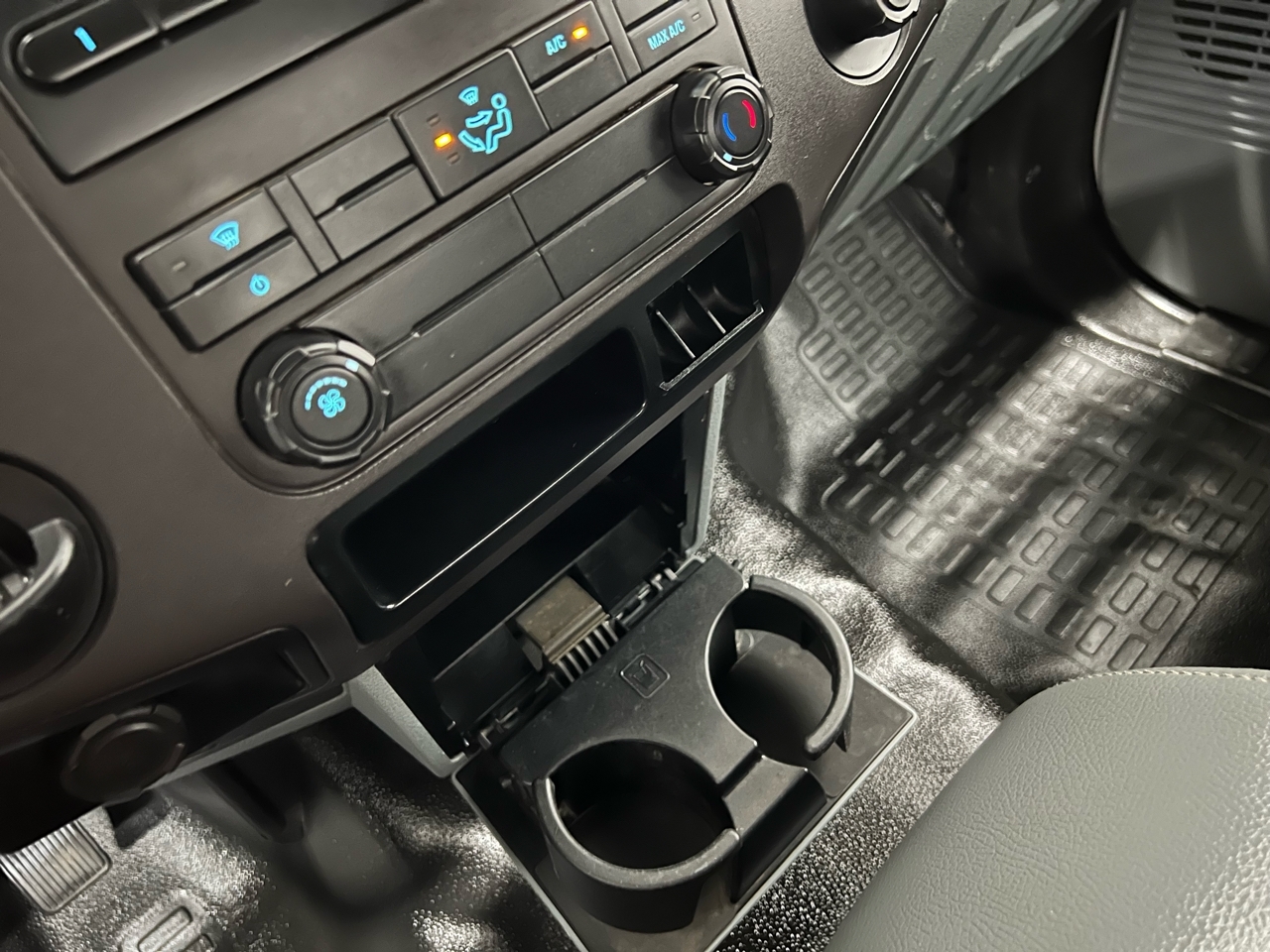 Ford F-250 SD XL 2WD 2013