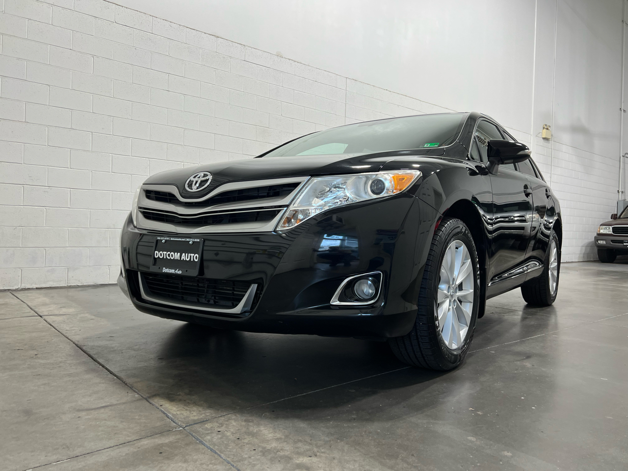 2013 Toyota Venza LE photo 3