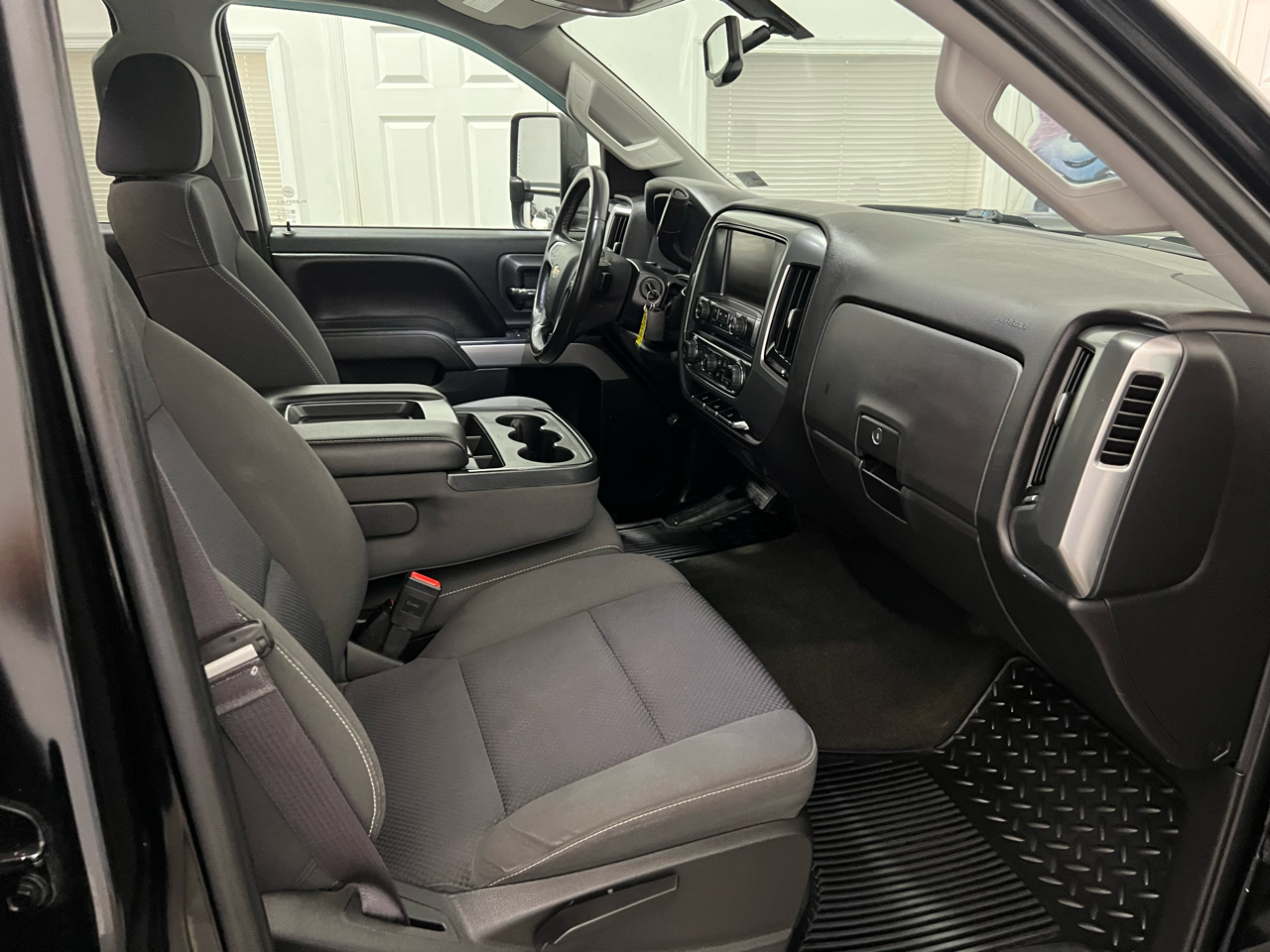 2015 Chevrolet Silverado 2500HD photo 21