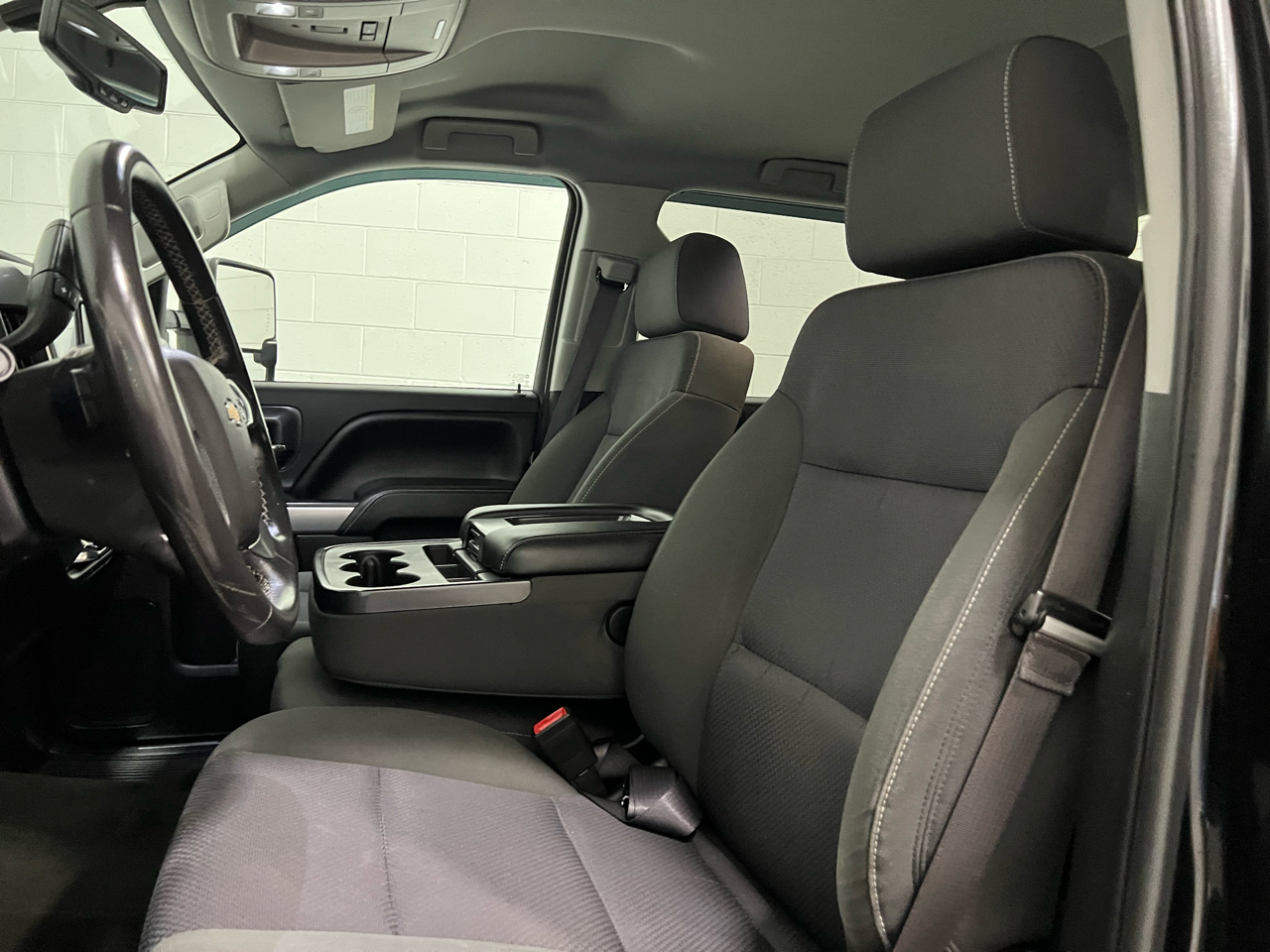 2015 Chevrolet Silverado 2500HD photo 31